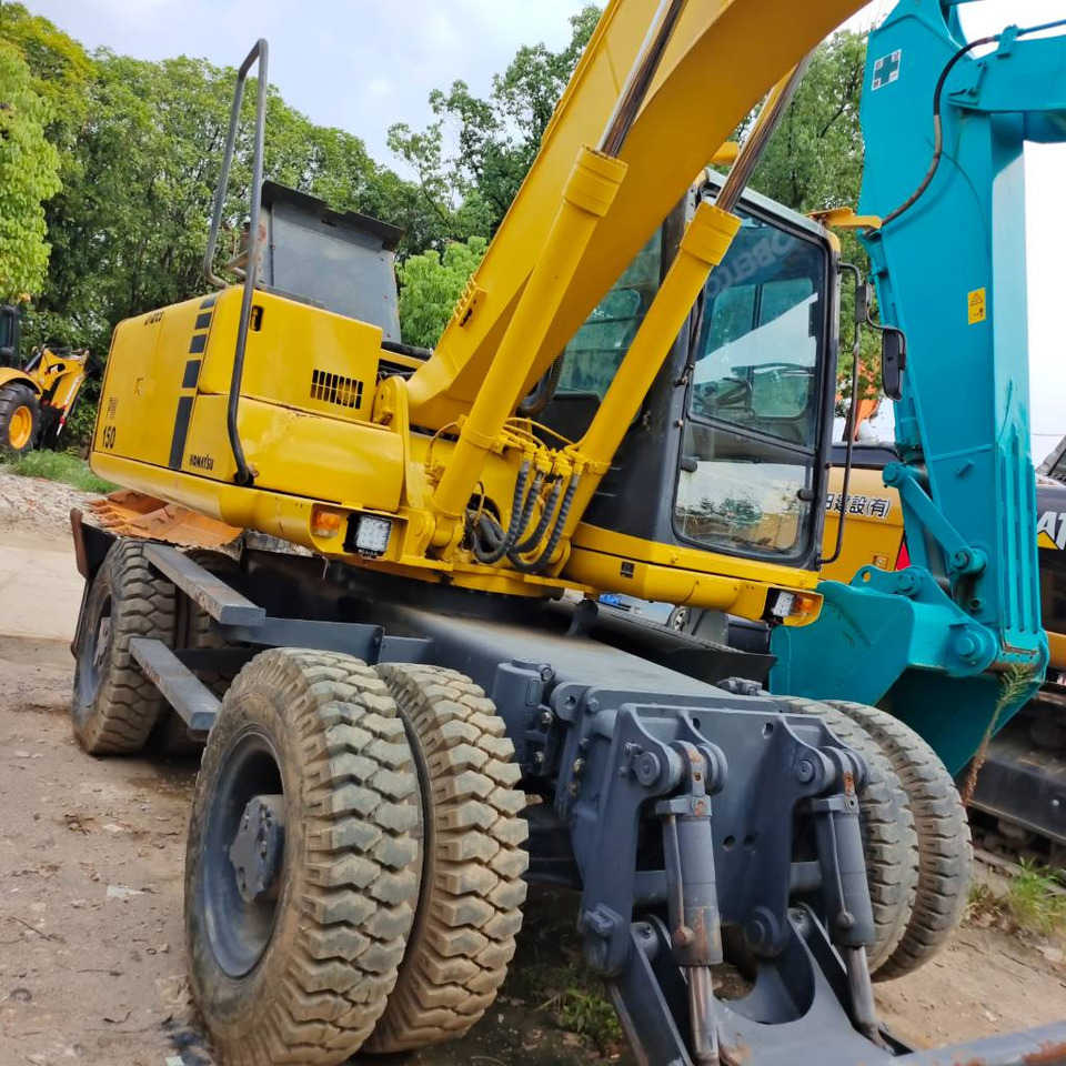 Mobilbagger Komatsu PW 150: das Bild 11