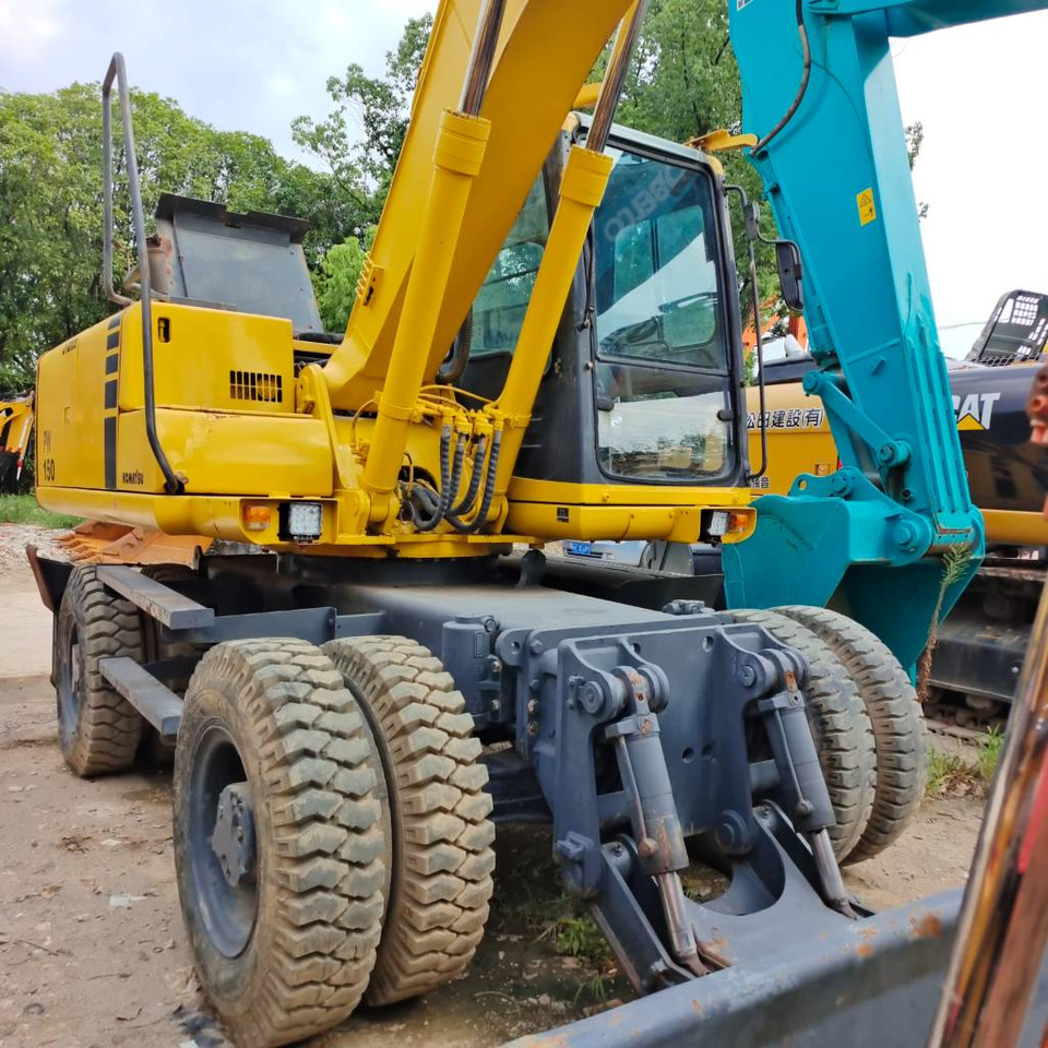 Mobilbagger Komatsu PW 150: das Bild 9