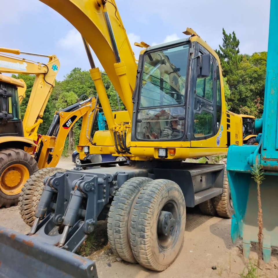 Mobilbagger Komatsu PW 150: das Bild 14