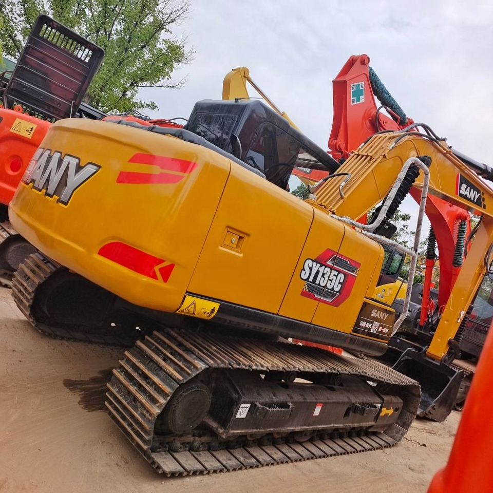 Sany SY 135 C - Bulldozer: das Bild 5 Sany SY 135 C - Bulldozer: das Bild 5