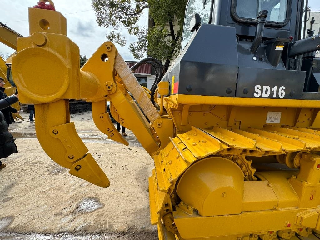 Shantui SD 16 - Bulldozer: das Bild 2 Shantui SD 16 - Bulldozer: das Bild 2