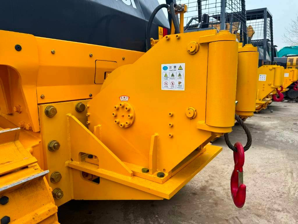 Bulldozer Shantui SD 22 F: das Bild 23