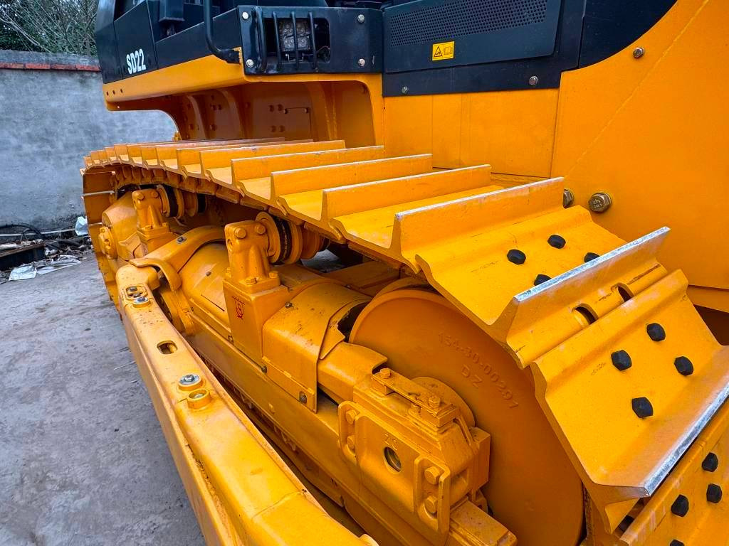 Bulldozer Shantui SD 22 F: das Bild 8