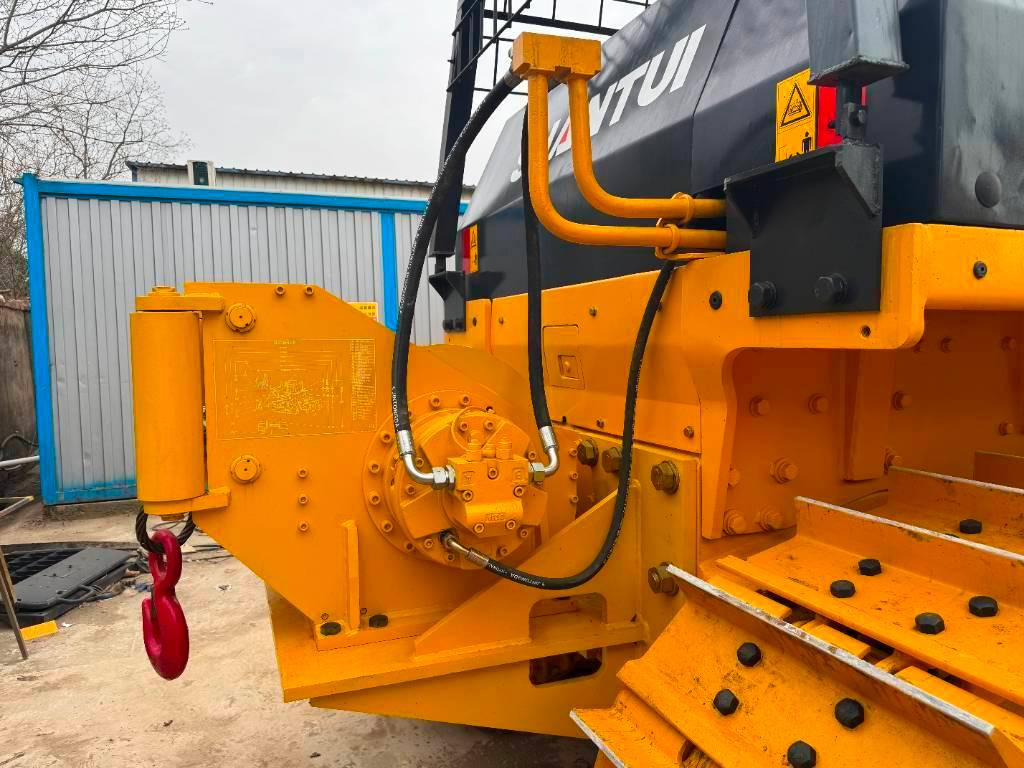 Bulldozer Shantui SD 22 F: das Bild 16