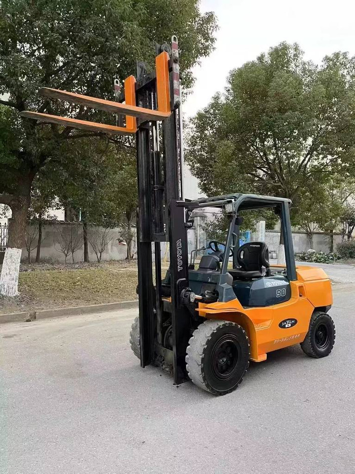 Toyota FD 50 - Dieselstapler: das Bild 2 Toyota FD 50 - Dieselstapler: das Bild 2