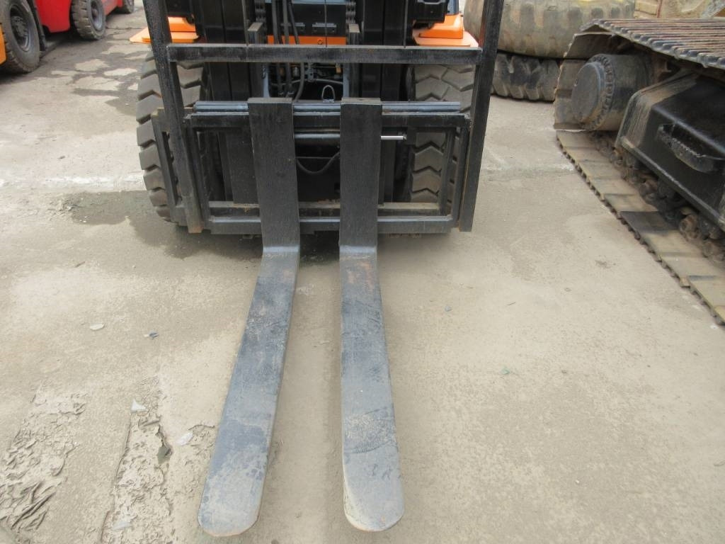 Toyota FD 50 - Dieselstapler: das Bild 5 Toyota FD 50 - Dieselstapler: das Bild 5