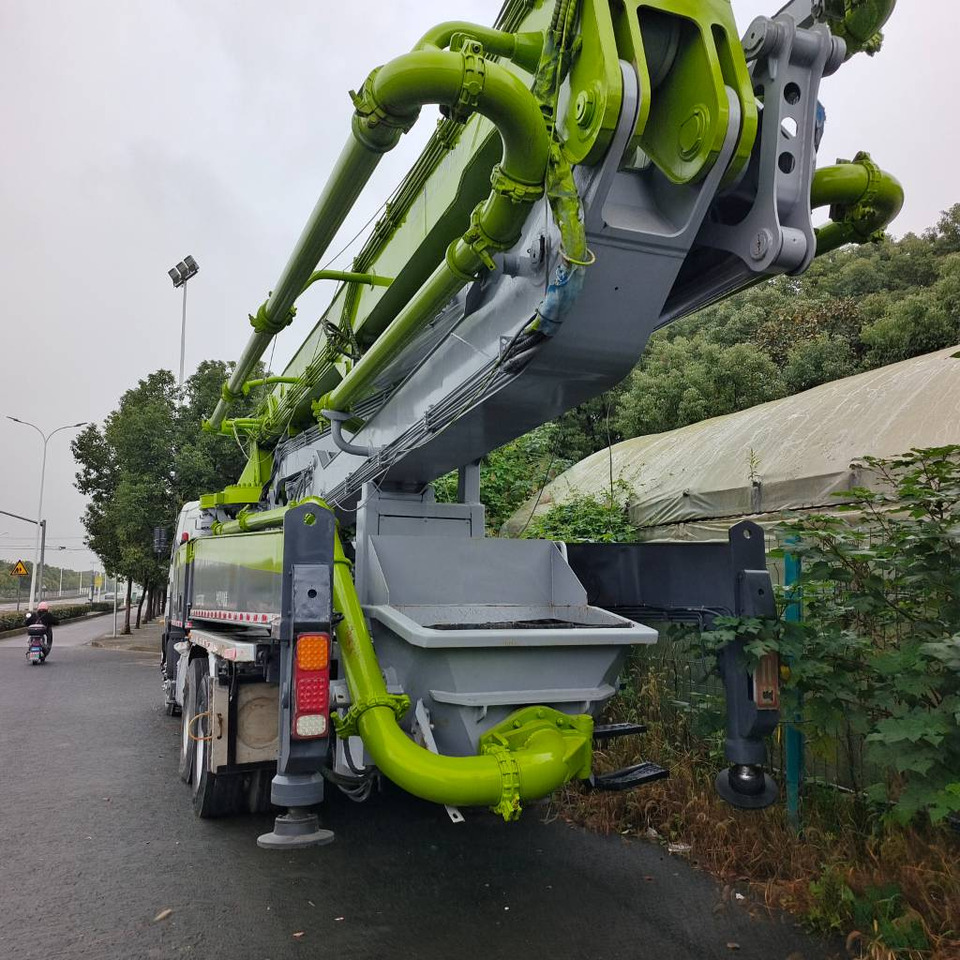 Zoomlion ZLJ5336THBSE - Betonpumpe: das Bild 1 Zoomlion ZLJ5336THBSE - Betonpumpe: das Bild 1