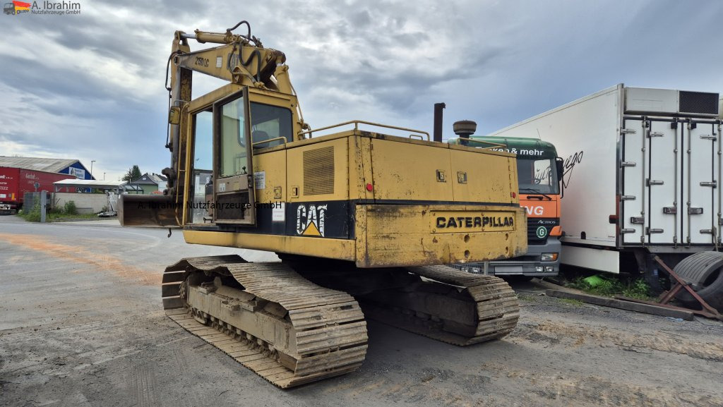 Kettenbagger CAT 215 DLC Zustand normal, Hydraulik trocken: das Bild 14