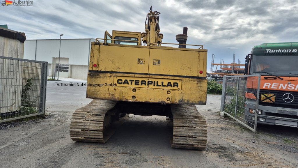 Kettenbagger CAT 215 DLC Zustand normal, Hydraulik trocken: das Bild 13