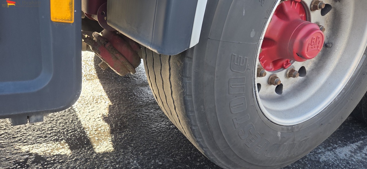 Feldbinder EUT 40.3 Liftachse, Scheibenbremse Topzustand | einsatzbereit - Siloauflieger: das Bild 5 Feldbinder EUT 40.3 Liftachse, Scheibenbremse Topzustand | einsatzbereit - Siloauflieger: das Bild 5