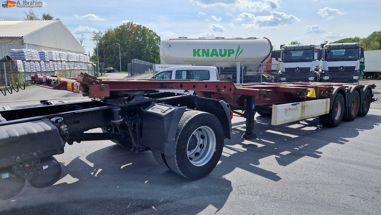 Container/ Wechselfahrgestell Auflieger Krone SD Containerchassis 2x 20, 30, 40 ft deutscher Auflieger, ausziehbar: das Bild 9 Container/ Wechselfahrgestell Auflieger Krone SD Containerchassis 2x 20, 30, 40 ft deutscher Auflieger, ausziehbar: das Bild 9