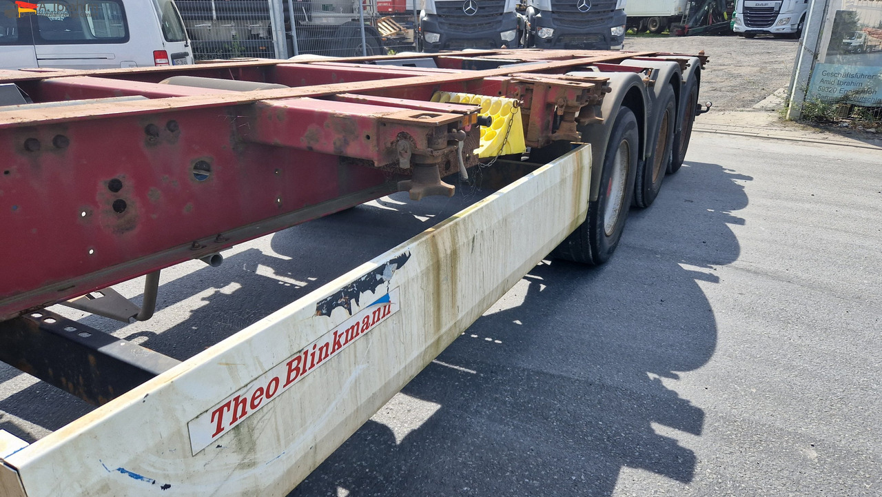 Container/ Wechselfahrgestell Auflieger Krone SD Containerchassis 2x 20, 30, 40 ft deutscher Auflieger, ausziehbar: das Bild 12 Container/ Wechselfahrgestell Auflieger Krone SD Containerchassis 2x 20, 30, 40 ft deutscher Auflieger, ausziehbar: das Bild 12