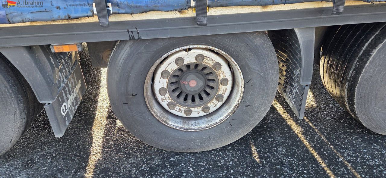 Krone SD Megatrailer Hubdach Liftachse | SAF Achsen - Planenauflieger: das Bild 4 Krone SD Megatrailer Hubdach Liftachse | SAF Achsen - Planenauflieger: das Bild 4