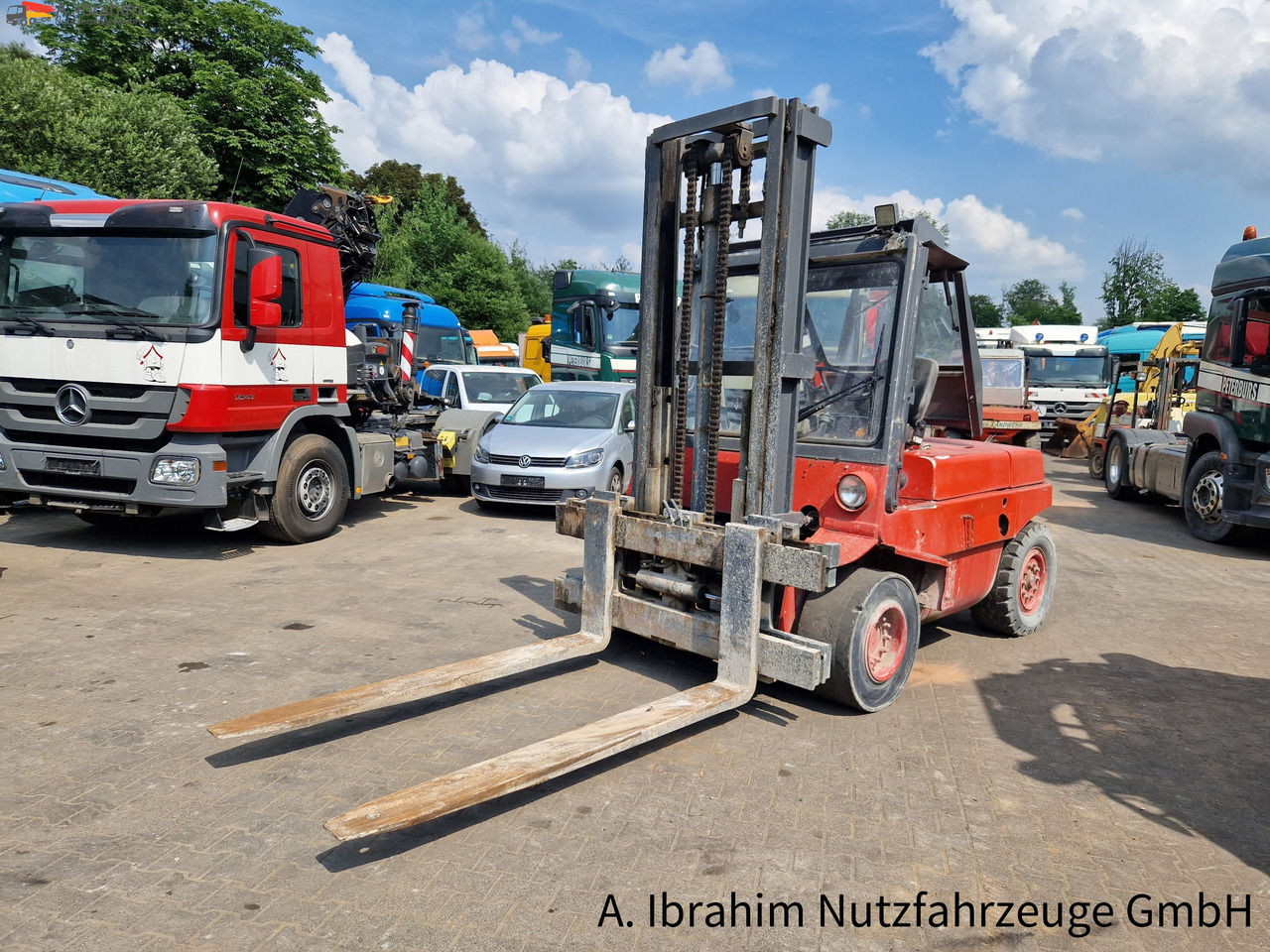Linde H60 Tragfähigkeit 6000 kg ,3800 mm Hubhöhe, 2x vorhanden - Dieselstapler: das Bild 4 Linde H60 Tragfähigkeit 6000 kg ,3800 mm Hubhöhe, 2x vorhanden - Dieselstapler: das Bild 4