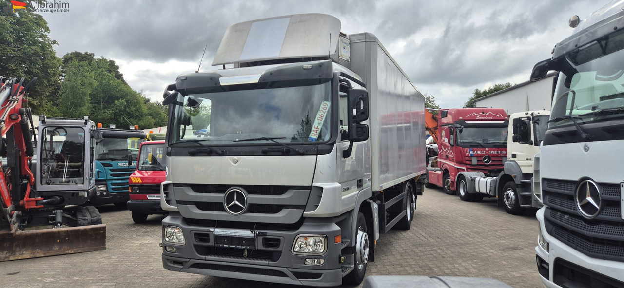 Mercedes-Benz DB 2536, 7,50 m Koffer LBW, Kamera, Carrier 850 Liftachse, mp3 - Kühlkoffer LKW: das Bild 1 Mercedes-Benz DB 2536, 7,50 m Koffer LBW, Kamera, Carrier 850 Liftachse, mp3 - Kühlkoffer LKW: das Bild 1