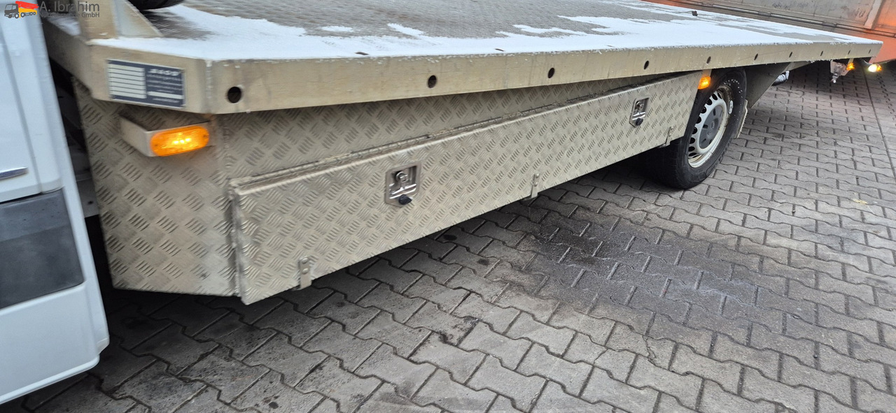 Mercedes-Benz Sprinter DB 319 CDI Automatik, Tempomat, ATM bei 290 tkm - Abschleppwagen: das Bild 5 Mercedes-Benz Sprinter DB 319 CDI Automatik, Tempomat, ATM bei 290 tkm - Abschleppwagen: das Bild 5