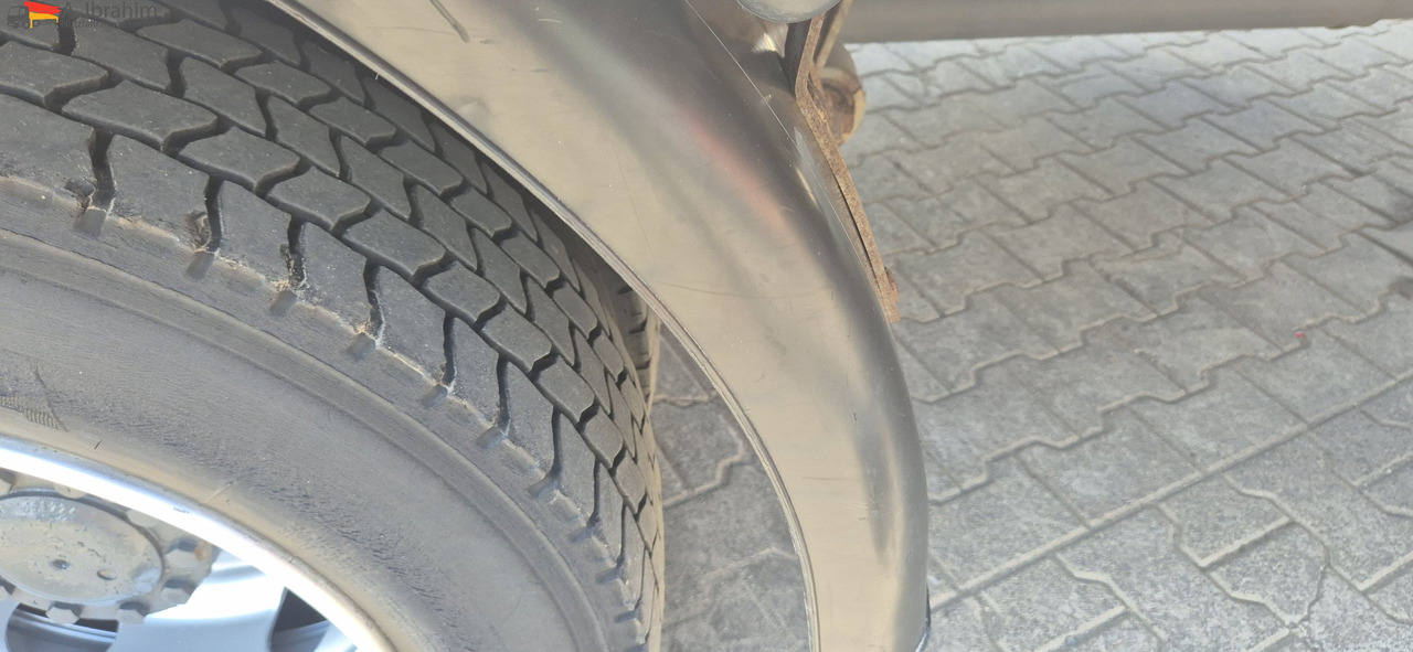 Renault Midlum 180 DCI Werkstattkoffer mit Treppe - Koffer Transporter: das Bild 4 Renault Midlum 180 DCI Werkstattkoffer mit Treppe - Koffer Transporter: das Bild 4