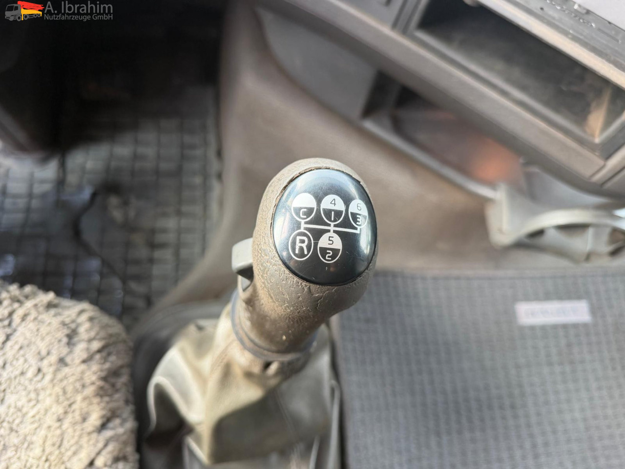 Volvo FH12-420 8x2 Fahrzeugpapiere Schweiz - Abrollkipper: das Bild 3 Volvo FH12-420 8x2 Fahrzeugpapiere Schweiz - Abrollkipper: das Bild 3