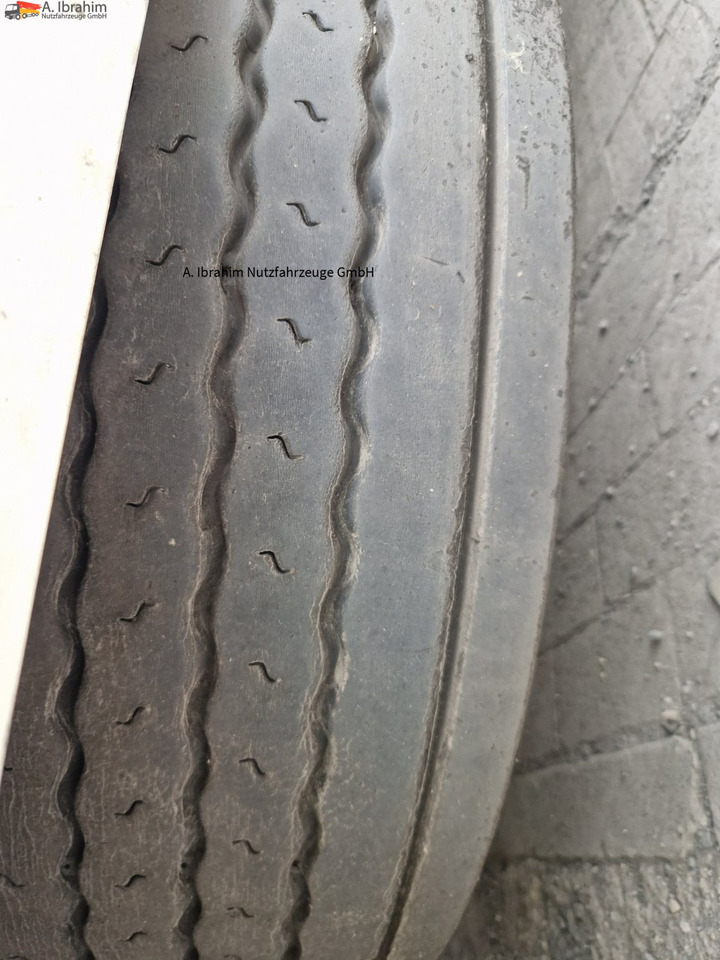 Wellmeyer TK018 Durchlader Frigoblock Zustand sauber, Durchlader, Portaltüren - Kühlkoffer Anhänger: das Bild 4 Wellmeyer TK018 Durchlader Frigoblock Zustand sauber, Durchlader, Portaltüren - Kühlkoffer Anhänger: das Bild 4