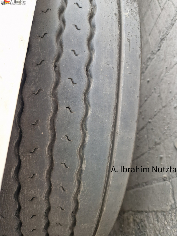 Wellmeyer TK018 Durchlader Frigoblock Zustand sauber, Durchlader, Portaltüren - Kühlkoffer Anhänger: das Bild 4 Wellmeyer TK018 Durchlader Frigoblock Zustand sauber, Durchlader, Portaltüren - Kühlkoffer Anhänger: das Bild 4