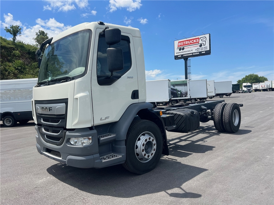 DAF LF320 NEW/ONLY COC - Fahrgestell LKW: das Bild 1 DAF LF320 NEW/ONLY COC - Fahrgestell LKW: das Bild 1