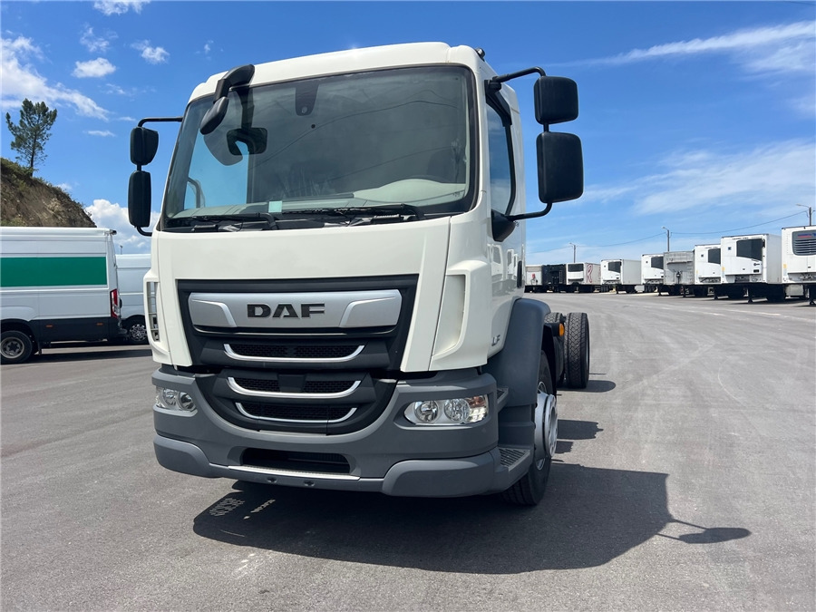 DAF LF320 NEW/ONLY COC - Fahrgestell LKW: das Bild 2 DAF LF320 NEW/ONLY COC - Fahrgestell LKW: das Bild 2