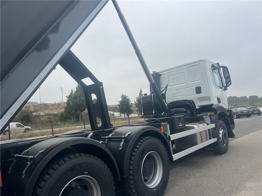 Leasing für Iveco T-WAY 500 / RETARDER Iveco T-WAY 500 / RETARDER: das Bild 11 Leasing für Iveco T-WAY 500 / RETARDER Iveco T-WAY 500 / RETARDER: das Bild 11