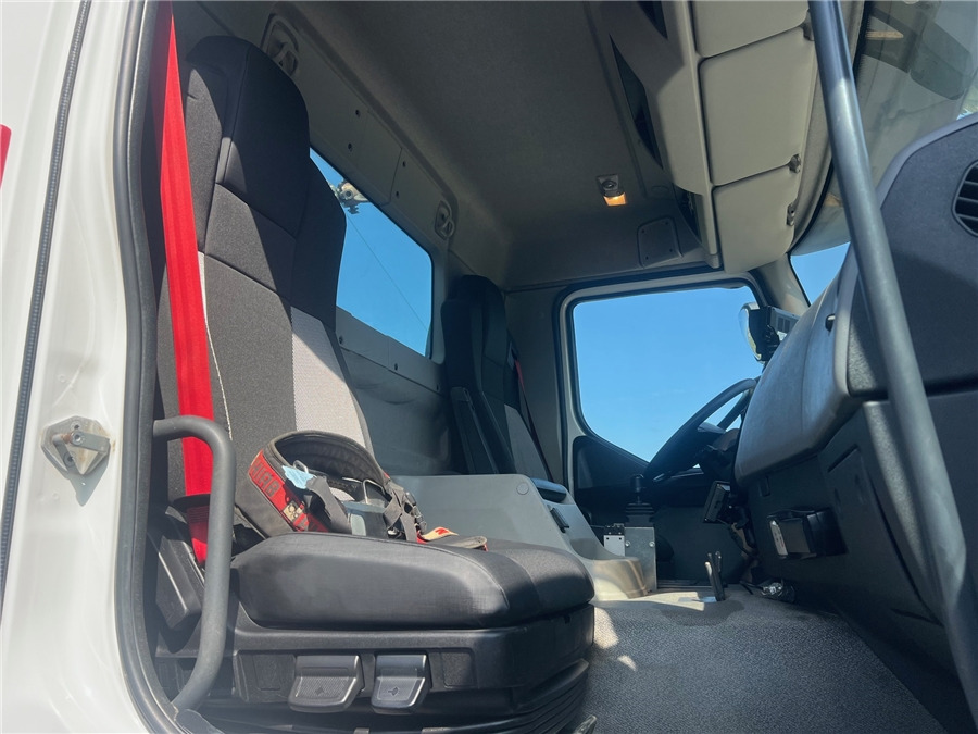 Kipper Renault C 320 P: das Bild 20