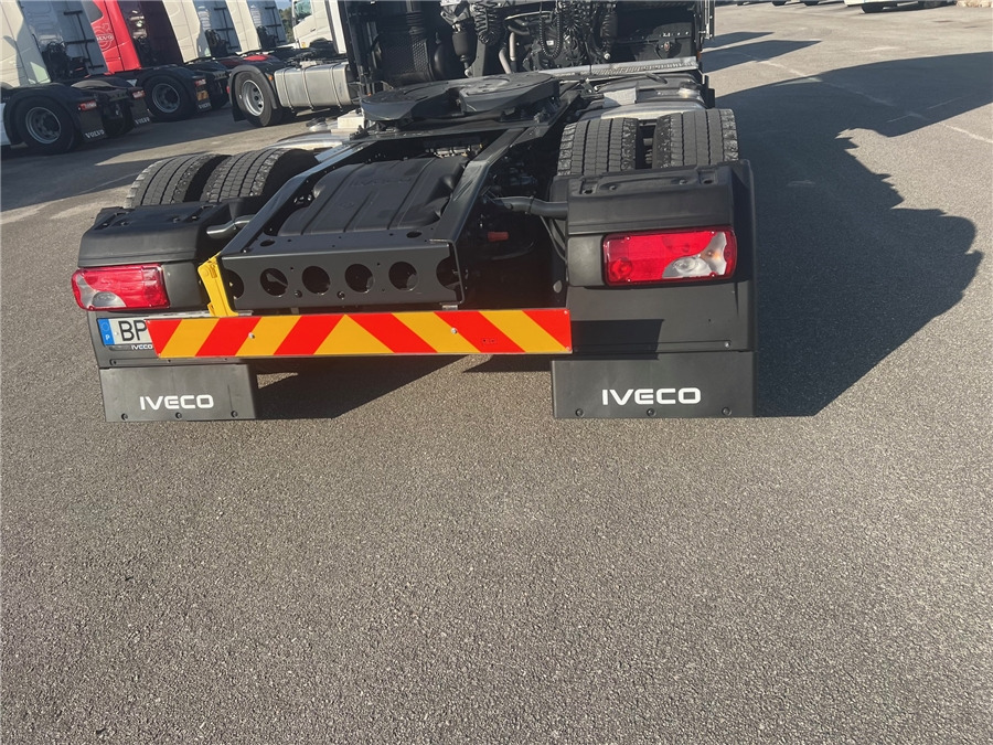 Sattelzugmaschine Iveco S-WAY 500: das Bild 7