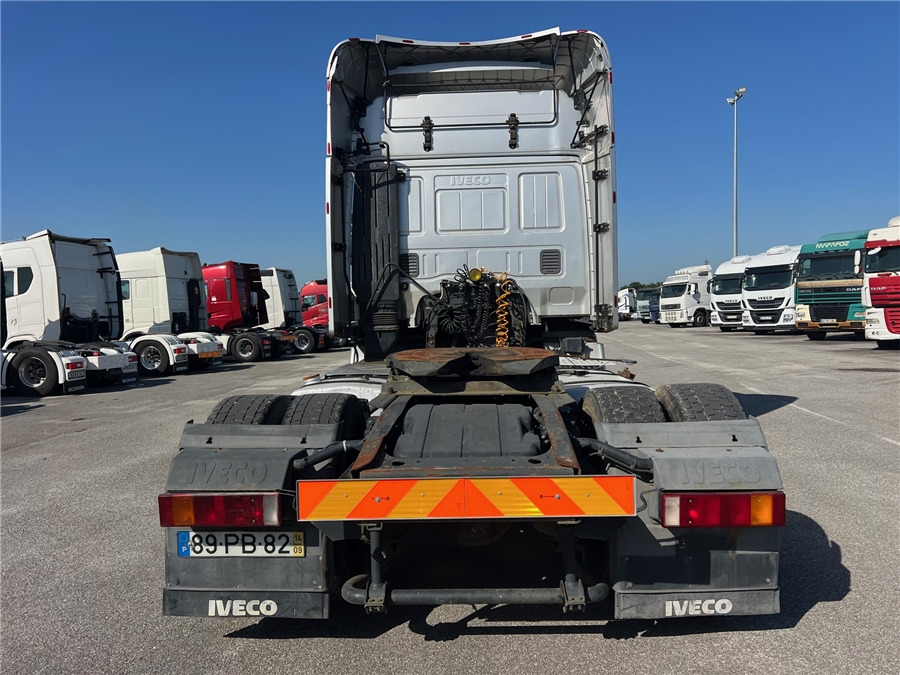 Iveco STRALIS 450 - Sattelzugmaschine: das Bild 5 Iveco STRALIS 450 - Sattelzugmaschine: das Bild 5