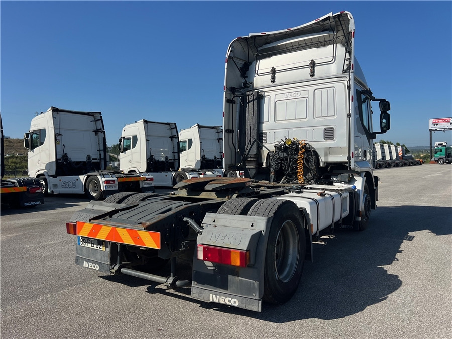 Iveco STRALIS 450 - Sattelzugmaschine: das Bild 4 Iveco STRALIS 450 - Sattelzugmaschine: das Bild 4