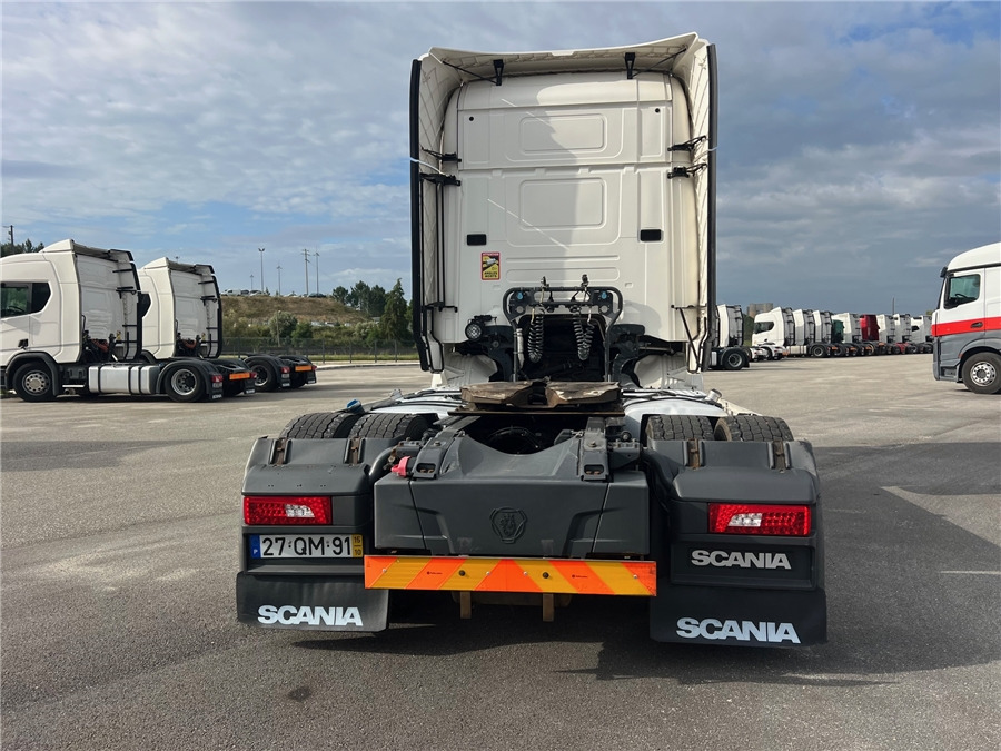Scania R450 - Sattelzugmaschine: das Bild 5 Scania R450 - Sattelzugmaschine: das Bild 5