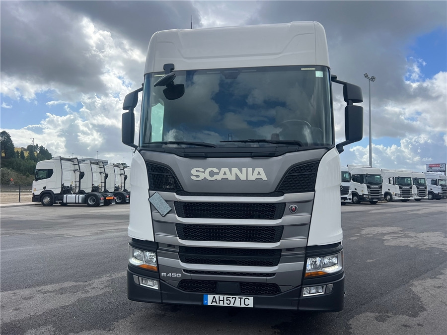 Scania R450 - Sattelzugmaschine: das Bild 2 Scania R450 - Sattelzugmaschine: das Bild 2