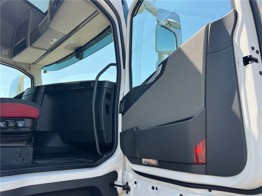 Sattelzugmaschine Volvo FH 460 /RETARDER: das Bild 11