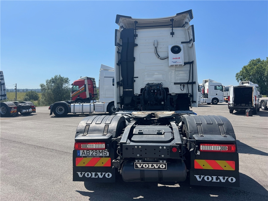 Volvo FH500 - Sattelzugmaschine: das Bild 5 Volvo FH500 - Sattelzugmaschine: das Bild 5