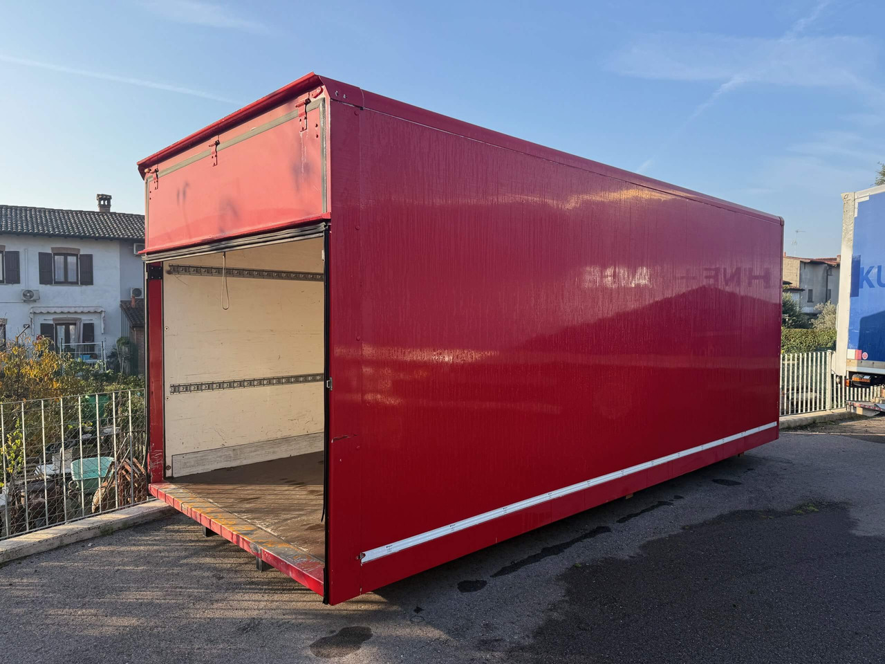 FURGONATURA BOX - Kofferaufbau: das Bild 1 FURGONATURA BOX - Kofferaufbau: das Bild 1