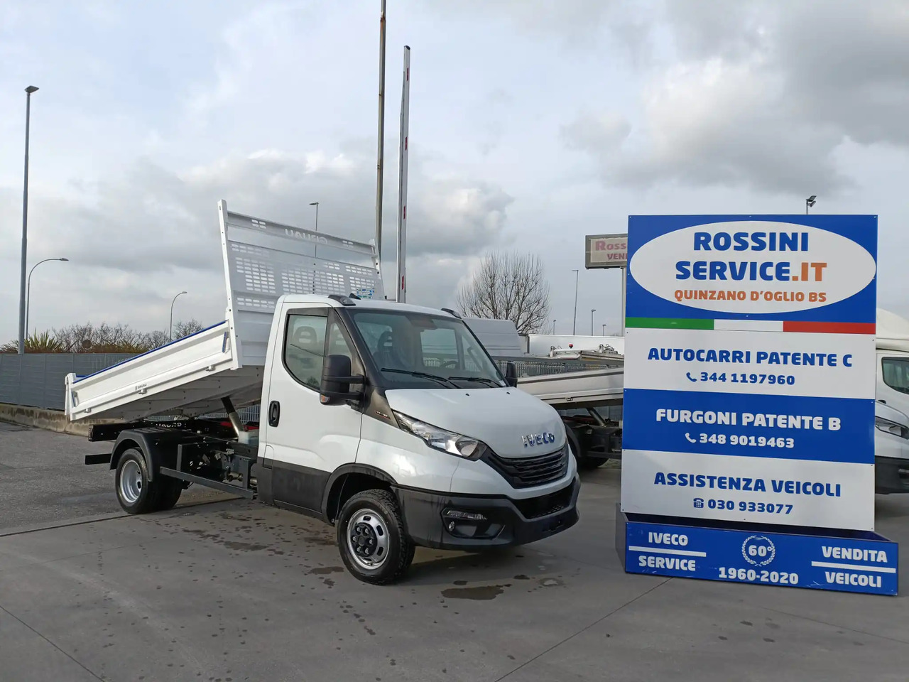 IVECO DAILY 35C16 MOD. 2025 RIBALTABILE TRILATERALE - Kipper Transporter: das Bild 1 IVECO DAILY 35C16 MOD. 2025 RIBALTABILE TRILATERALE - Kipper Transporter: das Bild 1