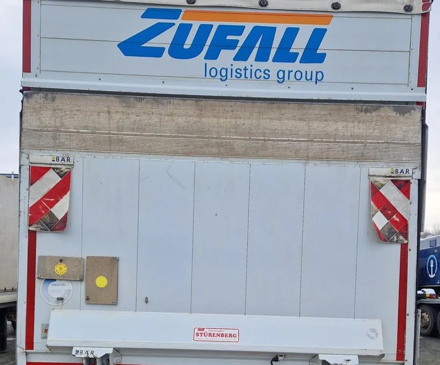 IVECO EUROCARGO 75E19P - Plane LKW: das Bild 2 IVECO EUROCARGO 75E19P - Plane LKW: das Bild 2