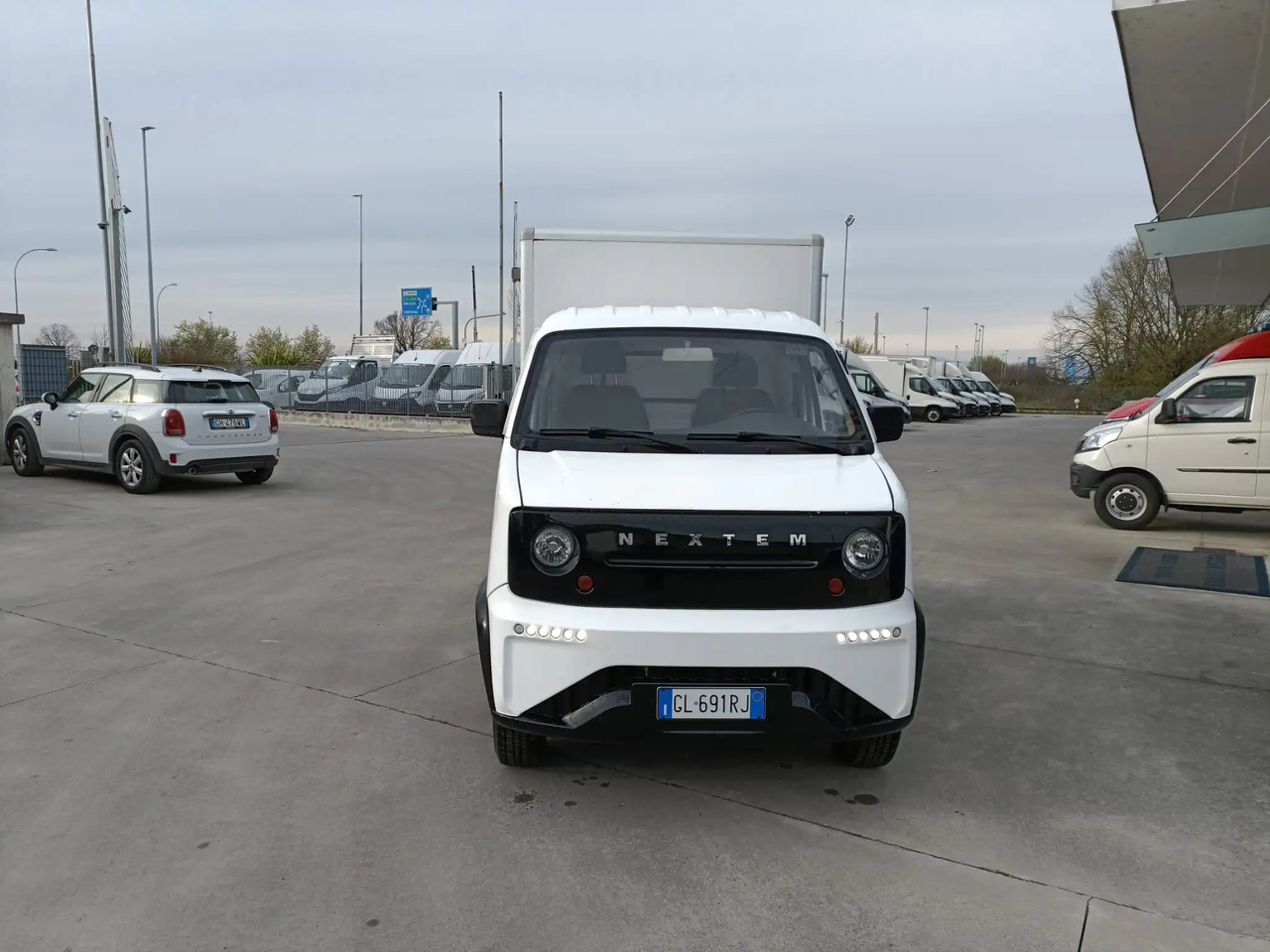 NEXTEM FURGONE BOX 100% ELETTRICO - Koffer Transporter, Elektro-Transporter: das Bild 3 NEXTEM FURGONE BOX 100% ELETTRICO - Koffer Transporter, Elektro-Transporter: das Bild 3