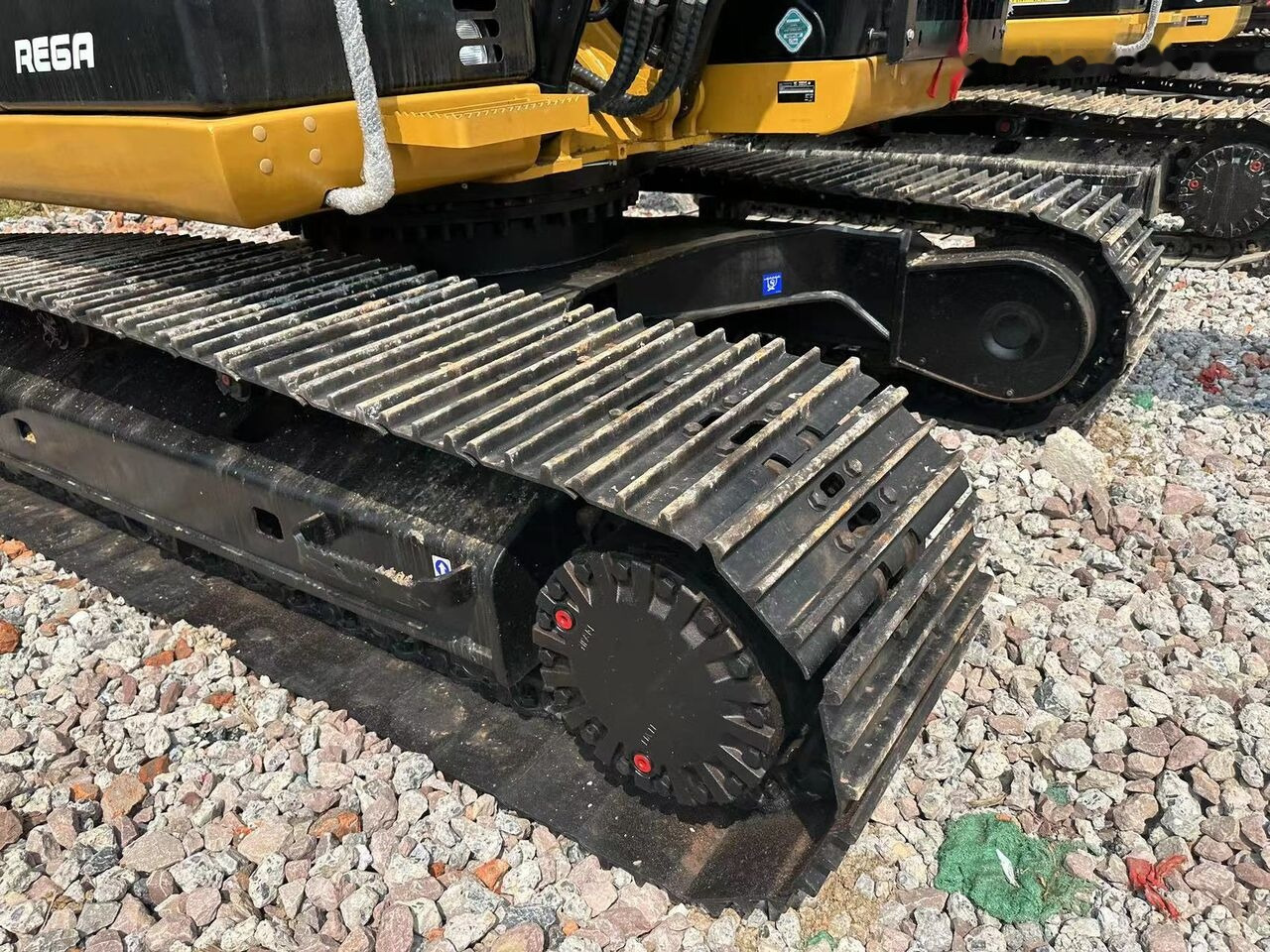 Caterpillar 320D - Kettenbagger: das Bild 4 Caterpillar 320D - Kettenbagger: das Bild 4