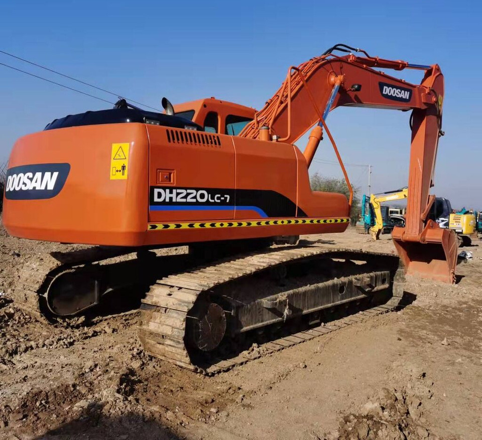Doosan DH220LC-7 - Kettenbagger: das Bild 4 Doosan DH220LC-7 - Kettenbagger: das Bild 4