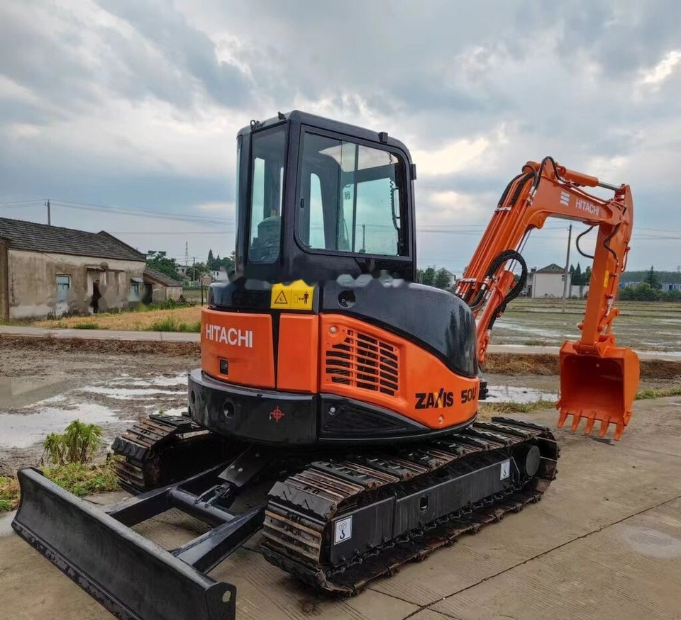 Hitachi ZX50U - Minibagger: das Bild 2 Hitachi ZX50U - Minibagger: das Bild 2
