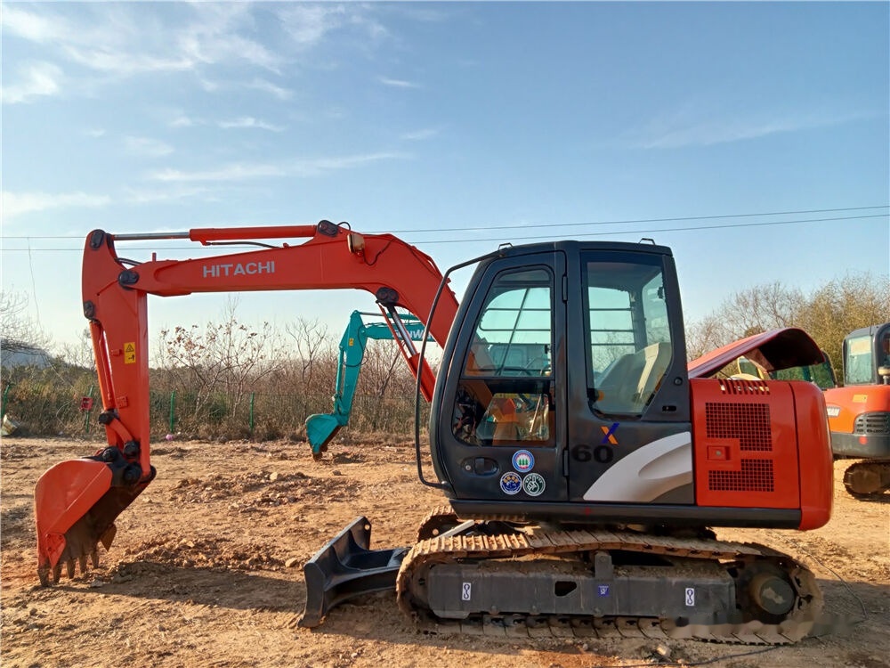 Hitachi ZX60 - Minibagger: das Bild 3 Hitachi ZX60 - Minibagger: das Bild 3