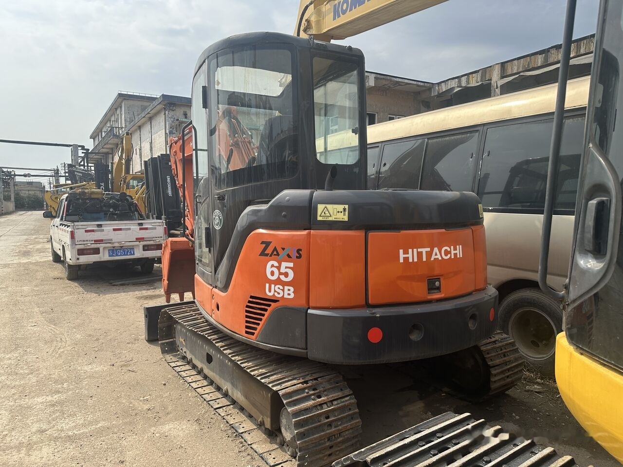 Hitachi ZX65 - Minibagger: das Bild 1 Hitachi ZX65 - Minibagger: das Bild 1