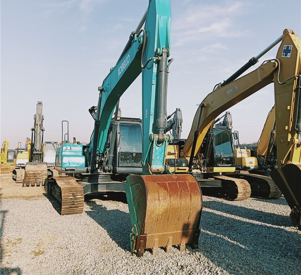 Kobelco SK210 - Kettenbagger: das Bild 5 Kobelco SK210 - Kettenbagger: das Bild 5