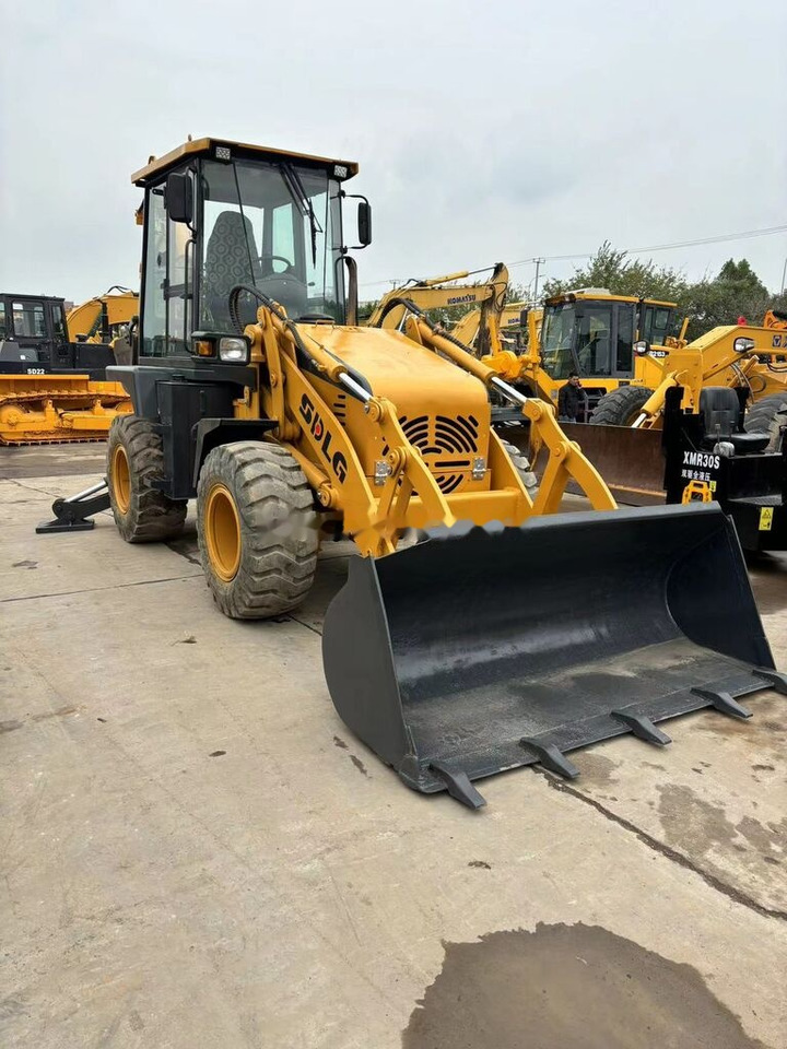 SDLG LGB680 - Baggerlader: das Bild 2 SDLG LGB680 - Baggerlader: das Bild 2
