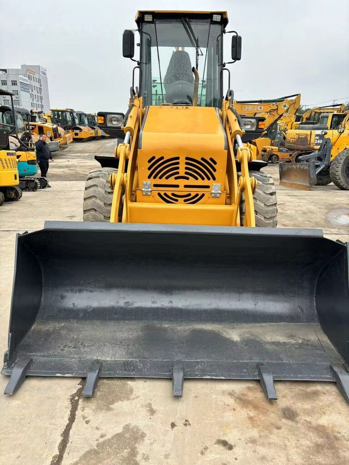 SDLG LGB680 - Baggerlader: das Bild 3 SDLG LGB680 - Baggerlader: das Bild 3