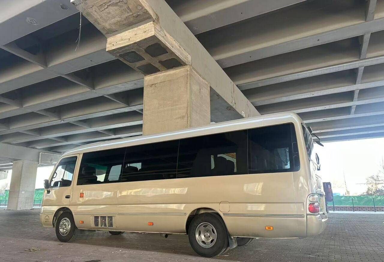 Toyota 1HZ - Überlandbus: das Bild 1 Toyota 1HZ - Überlandbus: das Bild 1