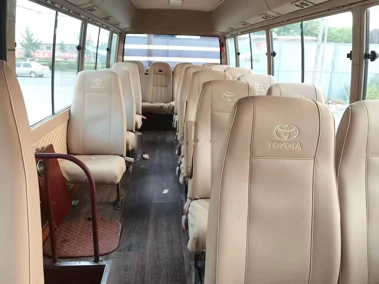 Toyota Coaster - Linienbus: das Bild 5 Toyota Coaster - Linienbus: das Bild 5