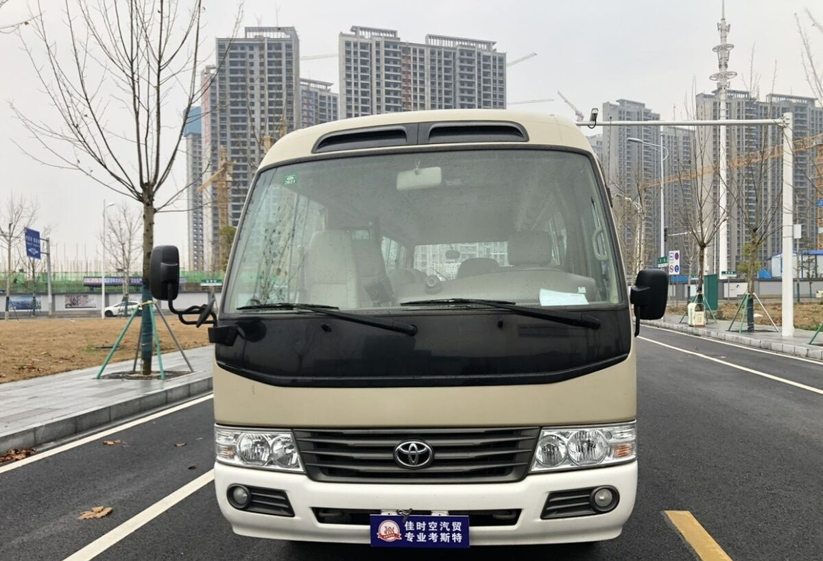 Toyota Coaster - Überlandbus: das Bild 3 Toyota Coaster - Überlandbus: das Bild 3